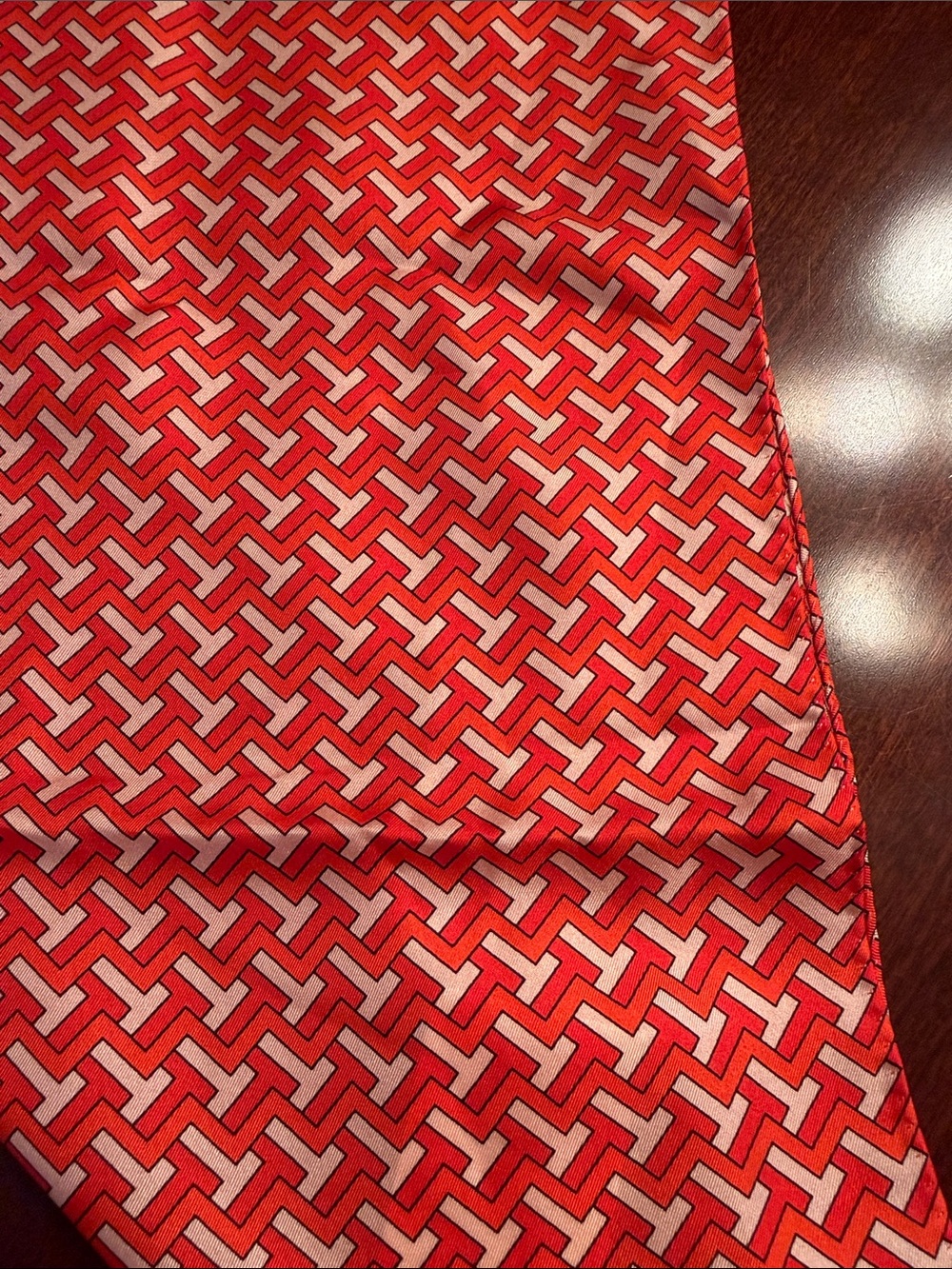 Tory Burch Red and White Geometric Silk Scarf NWT and Gift Bag - Picture 11 of 12